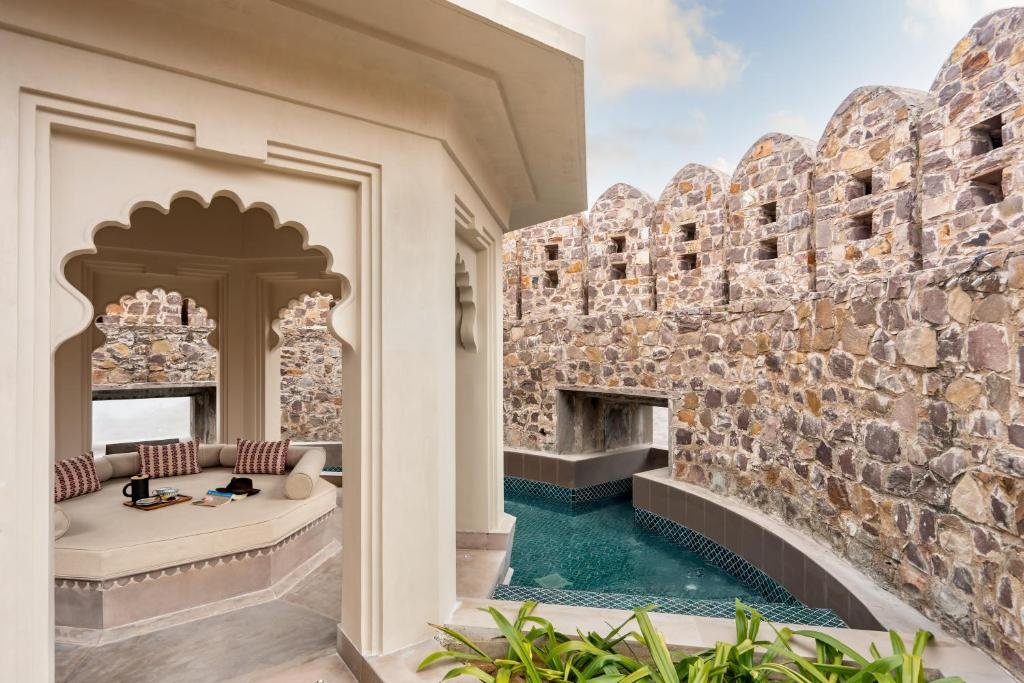 Six Senses Courtyard
